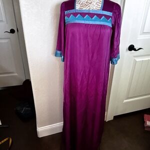 Vtg Henson Kickernick Pink Geometric Lounge /Night Dress MuMu  S/M Granny core